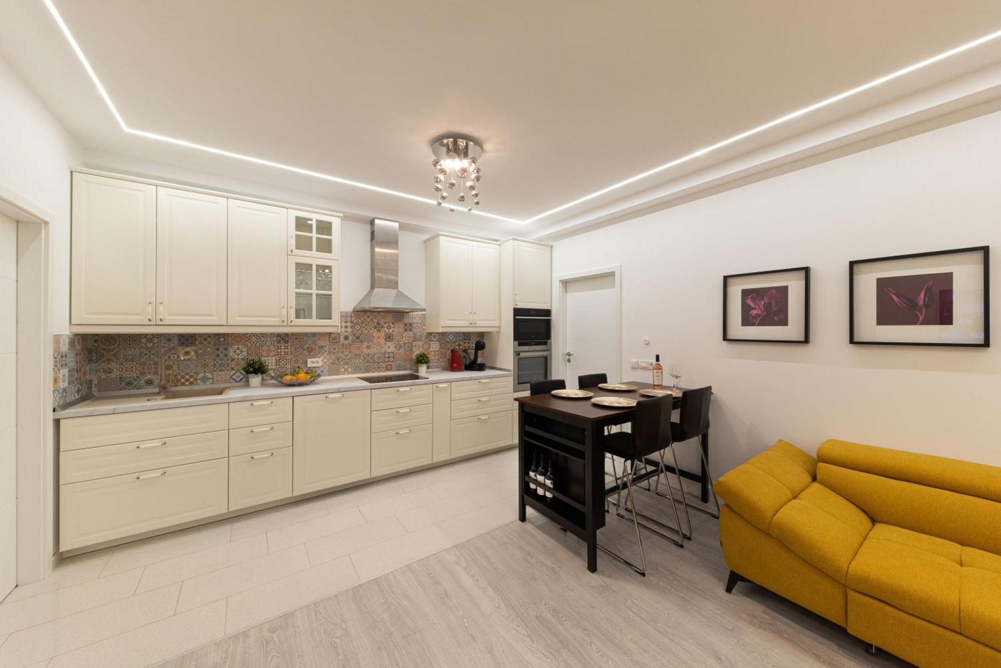 Smile Apartments Bukares Bagian luar foto